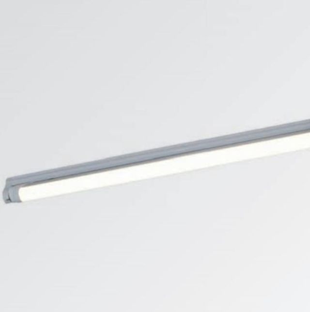 Balkenleuchte LED T8, 1500mm