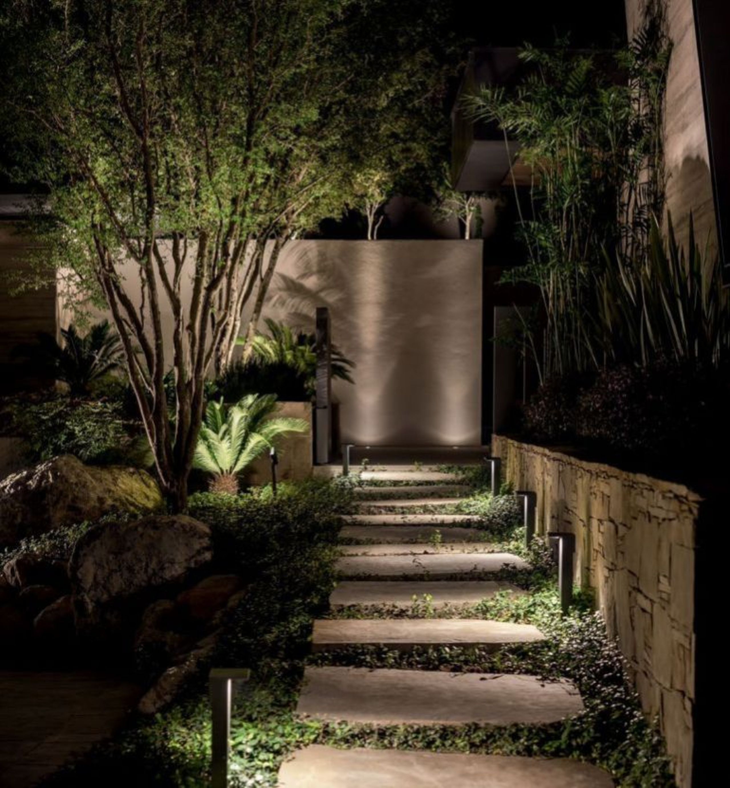 The Lighting Bible_outdoor_770x831