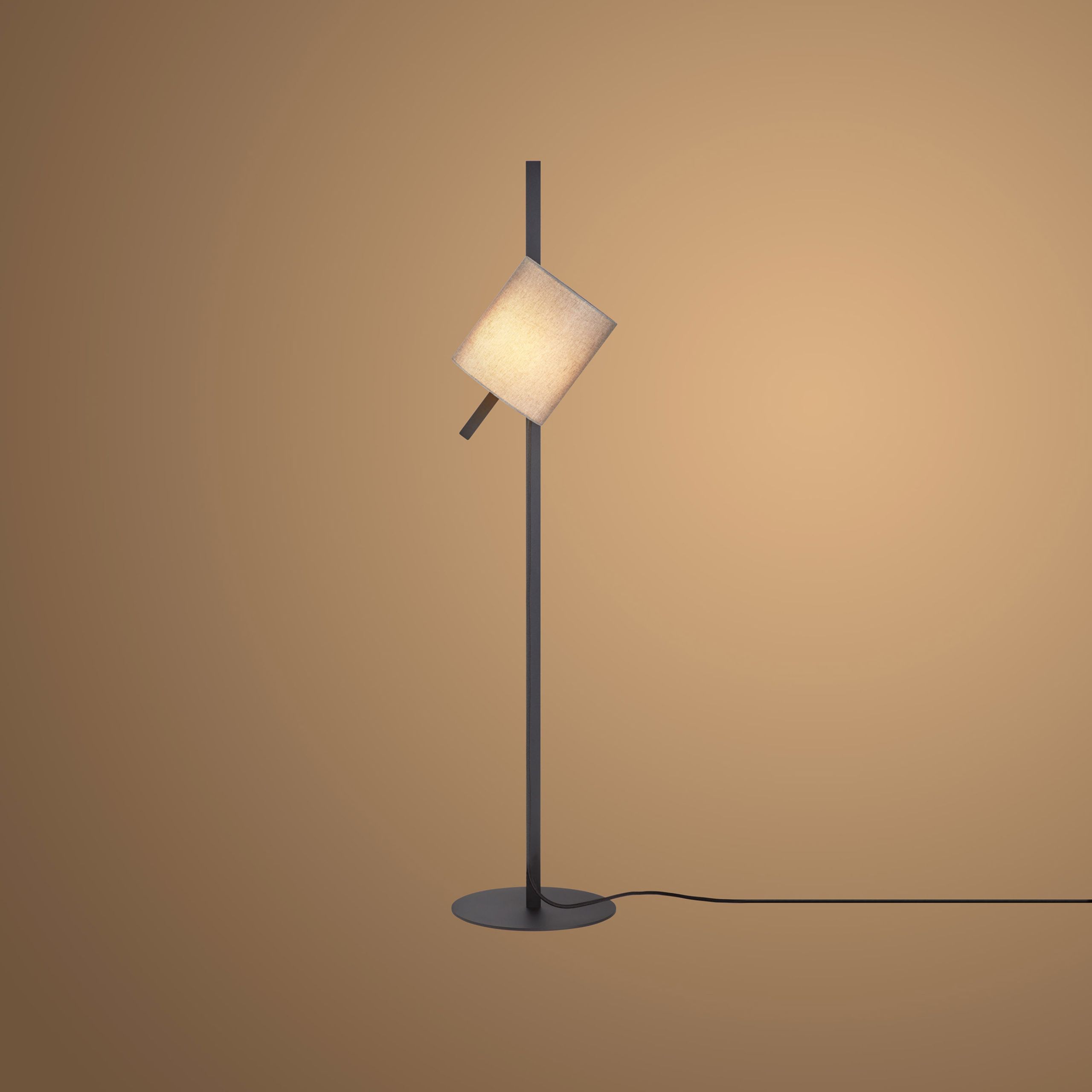 [921] raasch_LOFT_small_Stehleuchte