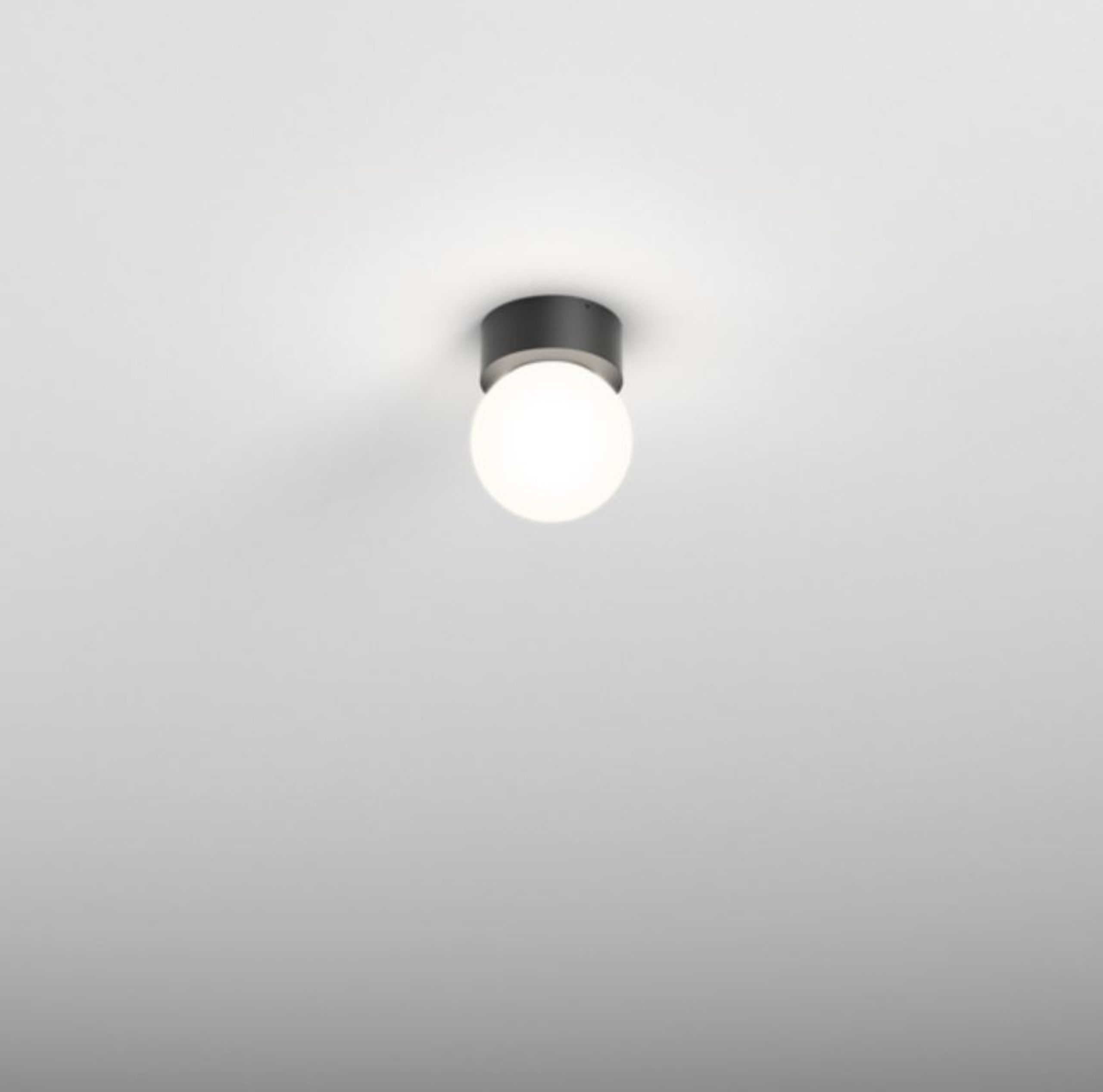 Modern_Ball_simple_black