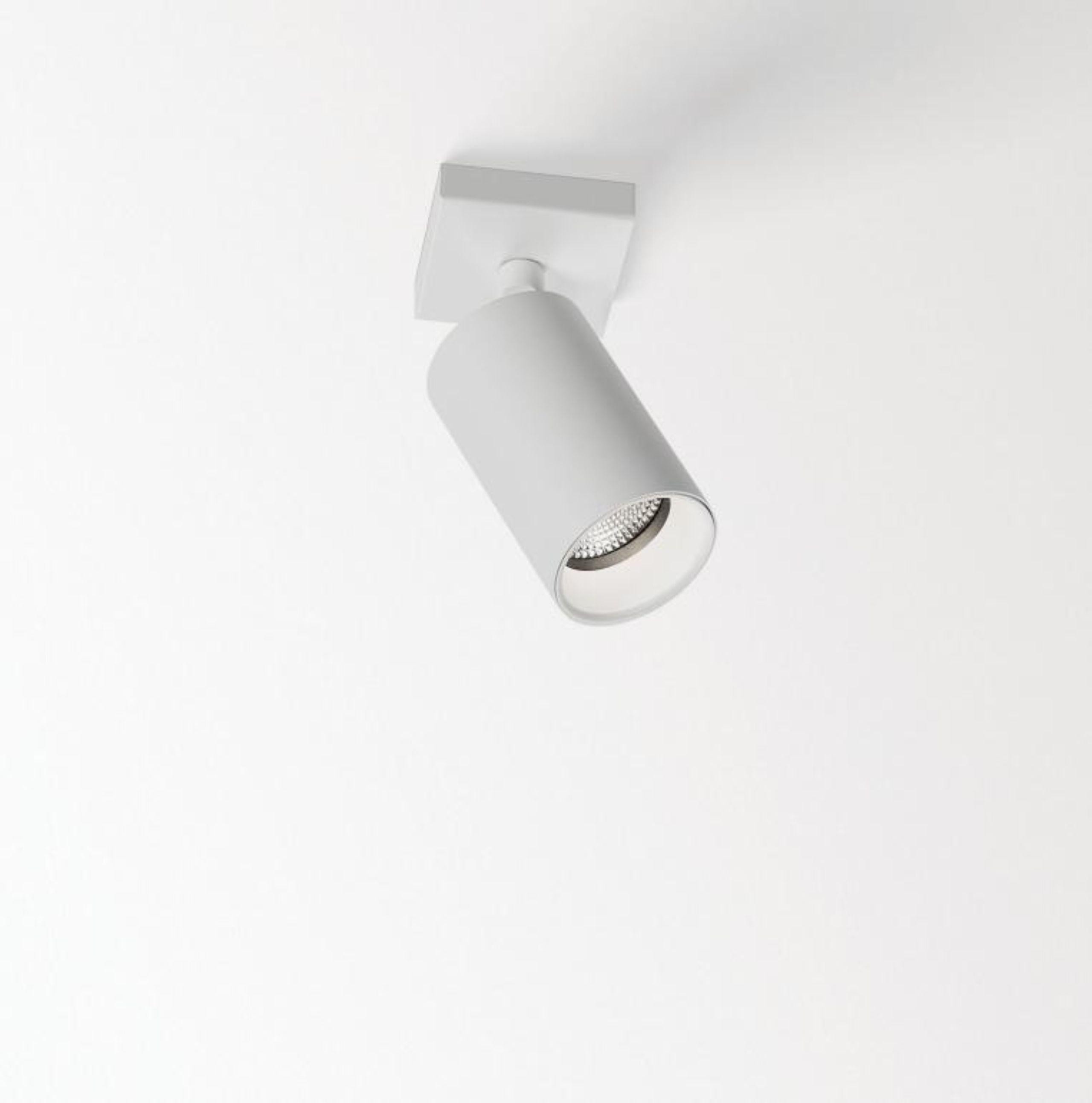 Spyco On 1 AC W