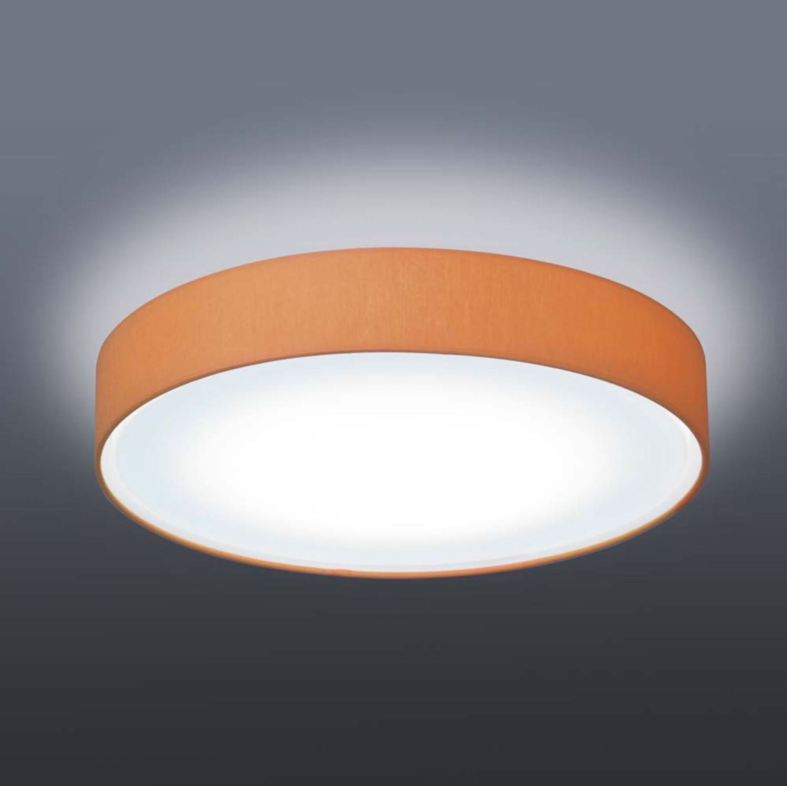 Varius orange