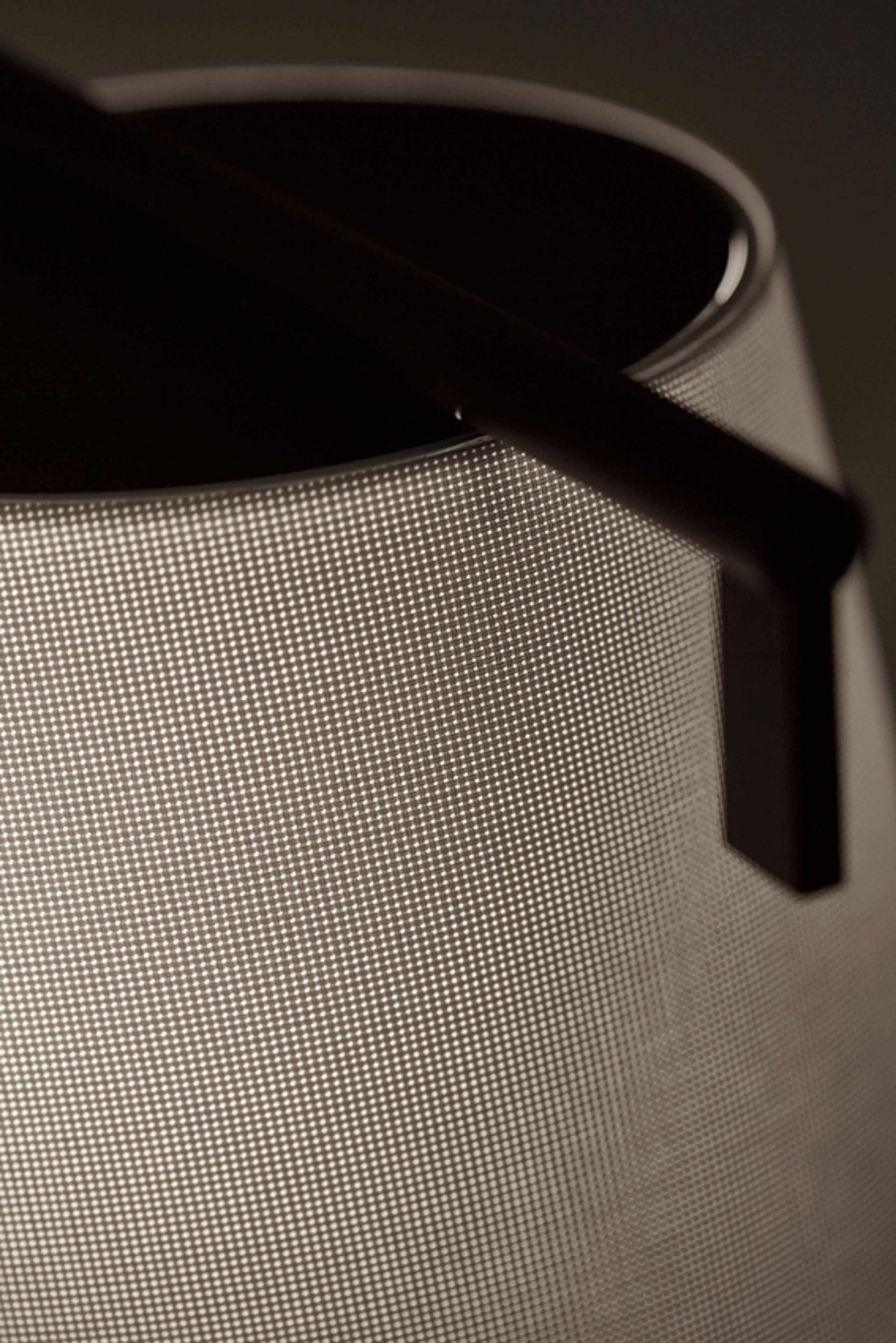 RAASCH_turn_Tischleuchte_4_detail_low